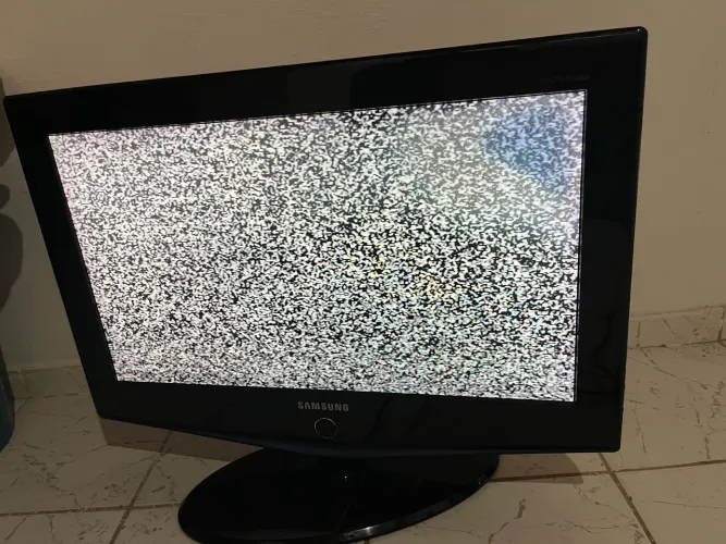 Televisão
