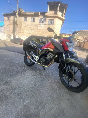 Troco moto por carro