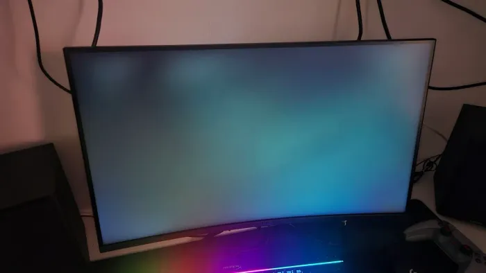 Monitor Mancer Valak ZX240H com defeito