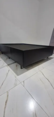 Cama box com colchão 