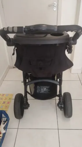 Carrinho infantil