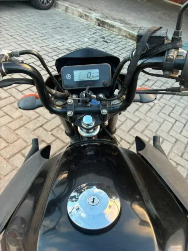 Moto extra única dona aceito cartão de crédito