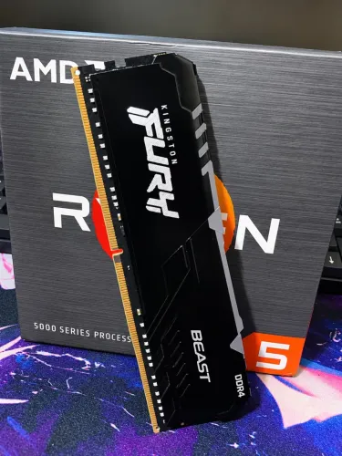 Memória RAM Kingston Fury Beast 16GB DDR4 3200mhz