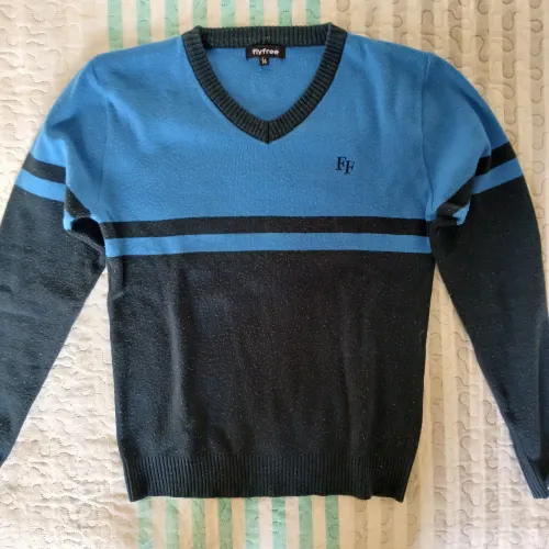 Suéter tamanho 14 azul e preto