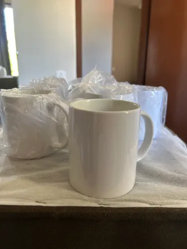 Vende-se caneca para personalizar 6 unidades