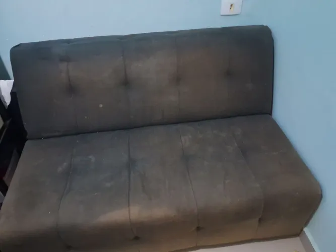 Sofá cama pra sair 70 reais 