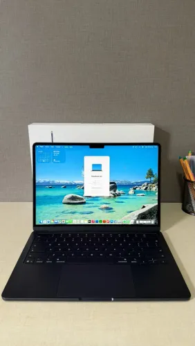 MacBook Air M5 512GB SSD 16GB