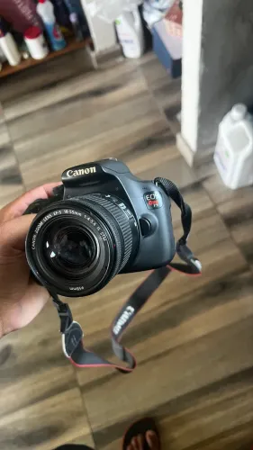 Câmera Canon t5