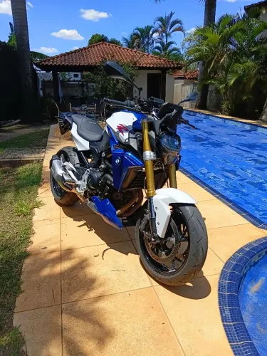 BMW F 900 R PLUS. ABS