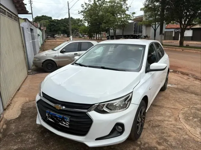 Chevrolet Onix Hatch LT 1.0 12V Flex Mec. 4P 2025