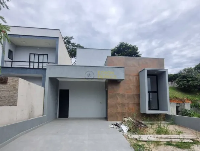Casa em Condomínio com 3 quartos, Residencial Vila Romana - Pindamonhangaba