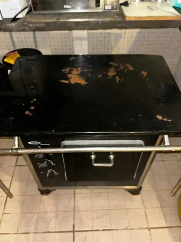 Fogão/Forno Clarice Gabinete Preto Estilo Fogão a Lenha
