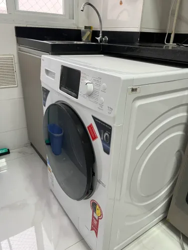 Vendo Lava e Seca TCL 11kg 110v: R$ 2.000,00