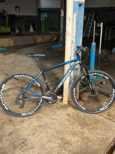 BICICLETA ARO 29