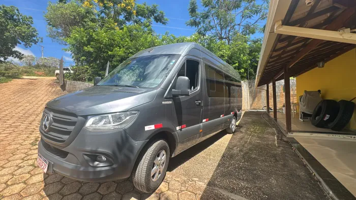 Mercedes-Benz Sprinter 417 Furgão Ext. L.t.a Die. (e6) 2024