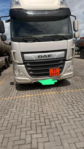 Caminhão tanque bitruck DAF CF FAC 300