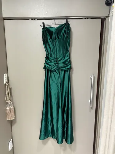 Vestido de festa verde