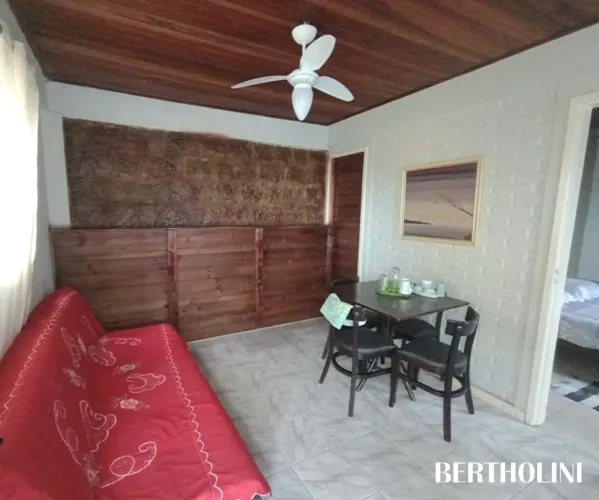 Apartamento de um quarto com quintal privativo à 4 minutos do Centro de Penedo