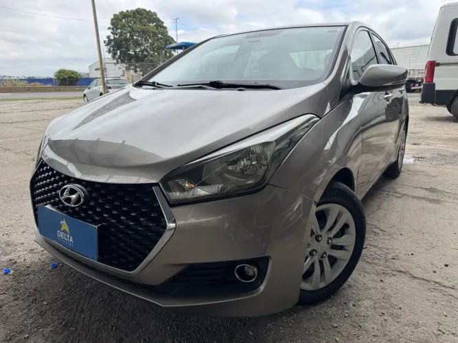 Hyundai HB20S Comfort Plus 1.0 Flex 12V Mec. 2019