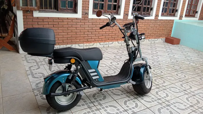 Aotopropelido marca YALA 1000w 32 km/h. X15 sond