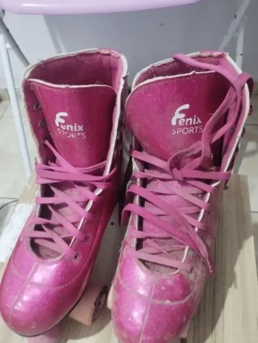Vendo patins rosa 