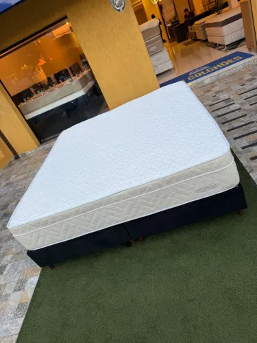 Cama SUPER KING MAXFLEX LATEX SEMINOVO