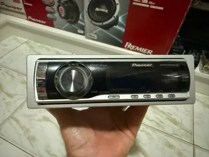 Pionner DEH-P6980IB - Íntegro 
