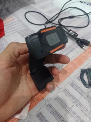 Processador I3 2100 3,10 GHz , pente de memória ram 6gb ,  WEB CAM BLUECASE