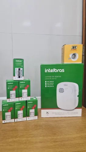 Central de alarme and 24 net intelbras