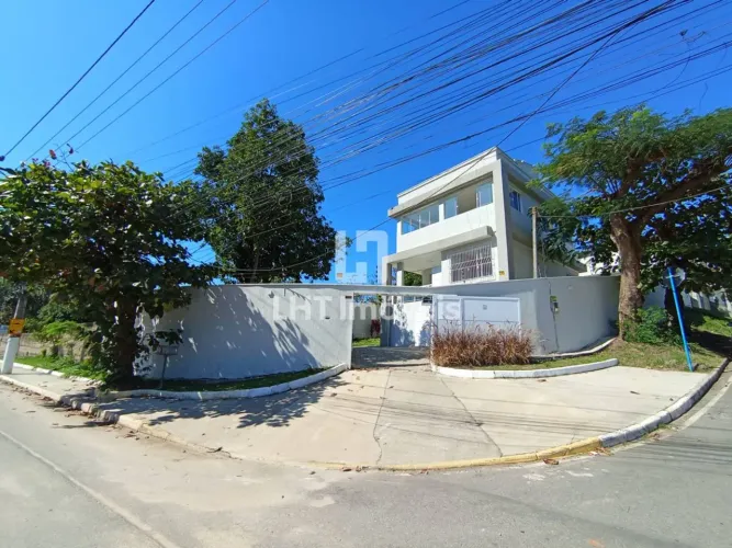Volume com 4 quartos, São José do Imbassaí - Maricá