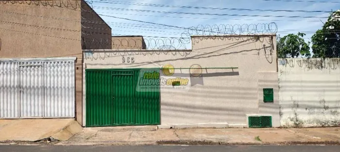 Casa com 2 dormitórios para alugar, 71 m² por R$ 1.112,77/mês - Boa Vista - Uberaba/MG