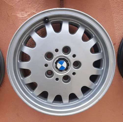 Jogo de Rodas Aro 15 Originais de Fabrica BMW 325i