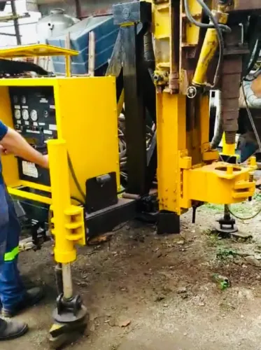 Perfuratriz rota pneumática HD 150 Hidrosolo Dumke