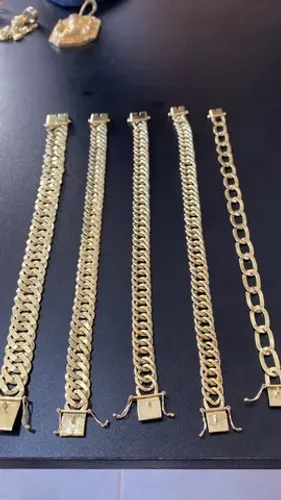 Pulseiras de moeda antiga