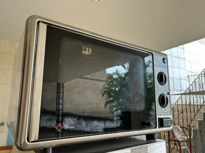 Forno elétrico Fisher Plus