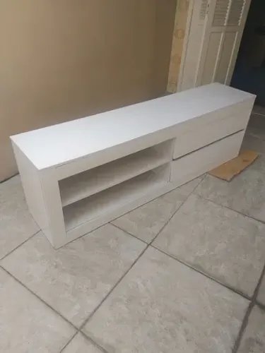Rack branco conservado