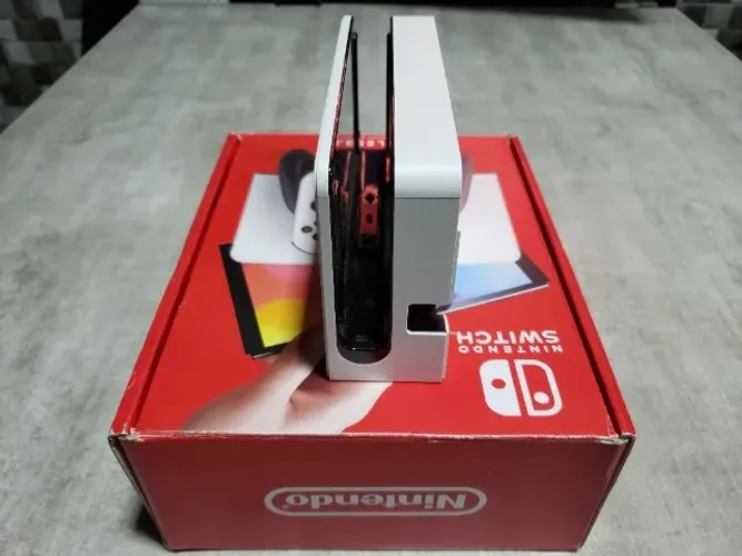 Dock Nintendo Switch Oled original branca + brinde