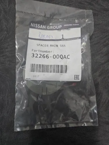 Nissan channel oil câmbio spacer 3226600QAC