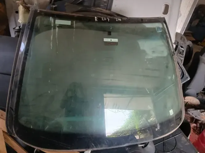 Parabrisa 206 (Trincado)