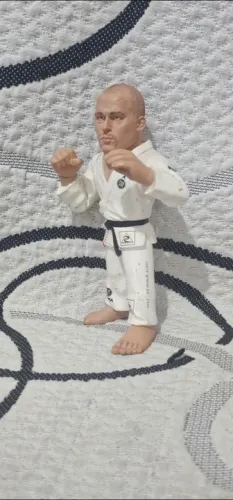 LOTE FIGURA AÇÃO UFC COLECIONAVEL ESCOLHER SEU JOGADOR E VAMOS A LUTA