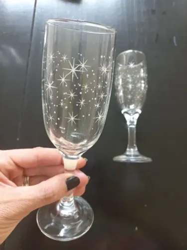 Duas Taças de Champanhe Espumante Estrela Champagne Brinde Festa Réveillon