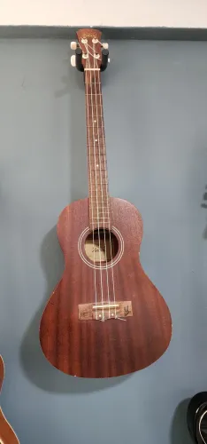 Ukulele kalani concerto