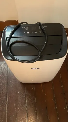 Ar-Condicionado Portátil EOS Slim 12000 BTUs - potente, silencioso e fácil de mover.