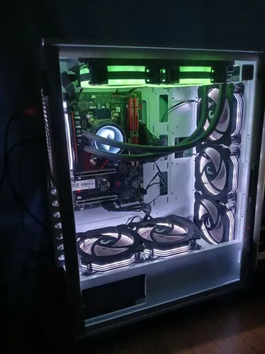 Especialista em Montagem de PC Gamer Tecnico em Informática - Formatação