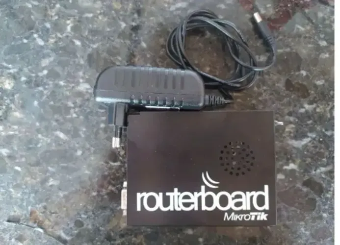 Mikrotik RB 450Gx4