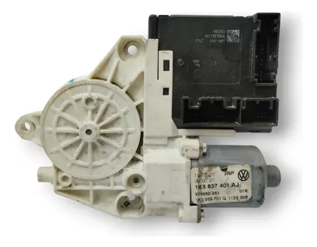 Motor Vidro Dianteiro Direito Vw Passat Variant B7 2012 2014