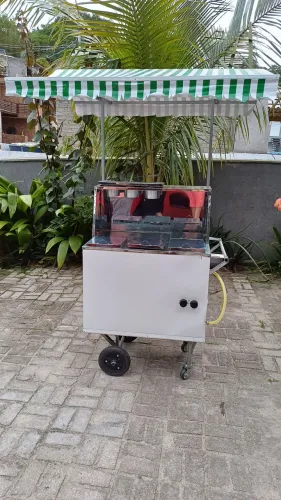 Vendo Carrinho de cachorro quente. 