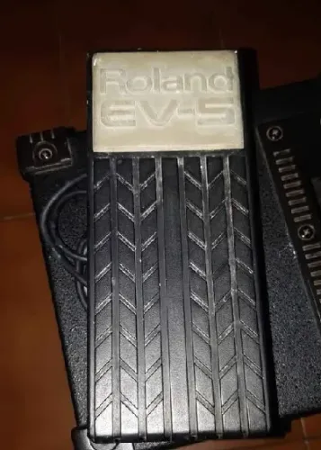 Pedal de Volume Roland EV-5