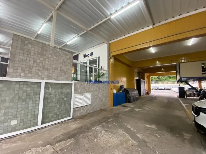 Comprar ou Alugar Loja comercial de frente Vila Mathias em Santos