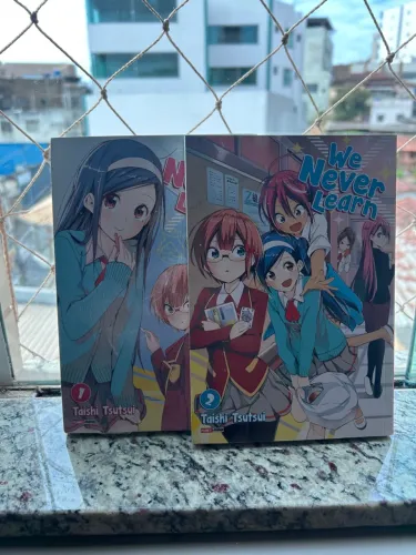 We Never Learn - Volumes 1(Novo) e 2(Usado)